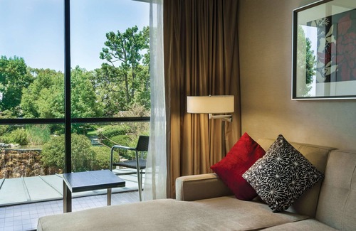 Little Tokyo Hotel | DoubleTree by Hilton Hotel Los Angeles Downtown