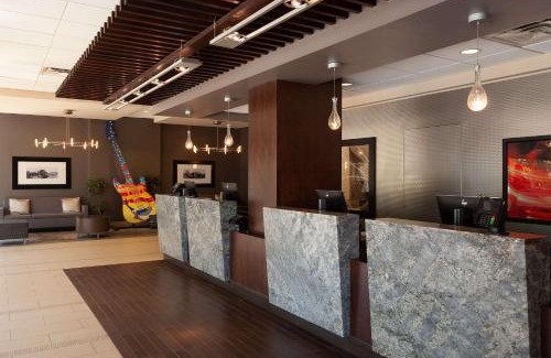 Downtown Cleveland Hotel | DoubleTree by Hilton Hotel Cleveland Downtown - Lakeside