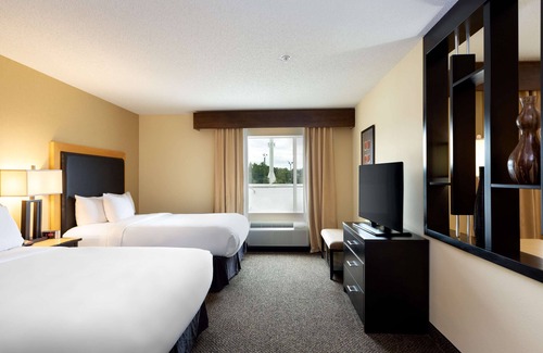 Savannah Hotel | DoubleTree by Hilton Hotel Savannah Airport