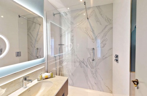 Angel Hotel | DoubleTree by Hilton London Angel Kings Cross