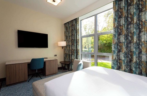 Newark upon Trent Hotel | DoubleTree by Hilton Nottingham-Gateway