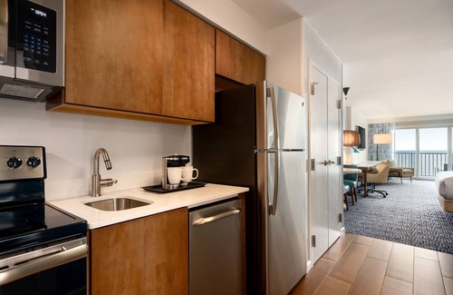 Midtown Ocean City Hotel | DoubleTree by Hilton Ocean City Oceanfront