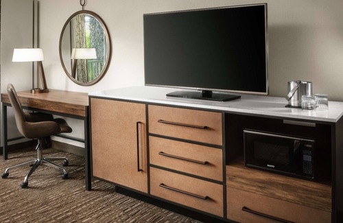 Ontario Hotel | DoubleTree by Hilton Ontario Airport