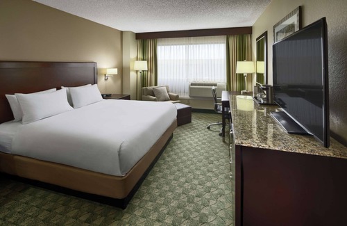 San Antonio Hotel | DoubleTree by Hilton San Antonio Downtown