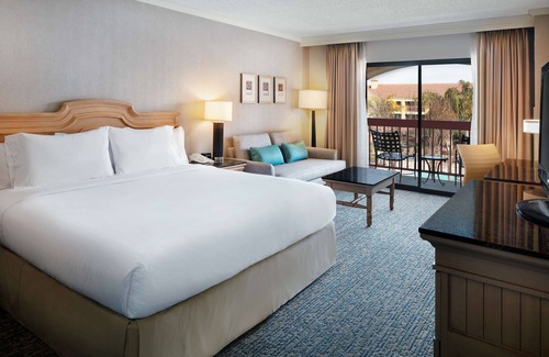 Rohnert Park Hotel | DoubleTree by Hilton Sonoma - Wine Country