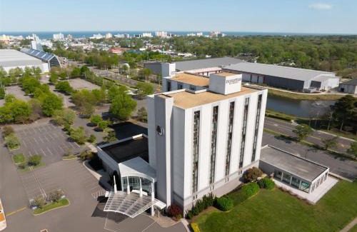 Northeast Virginia Beach Hotel | DoubleTree by Hilton Virginia Beach