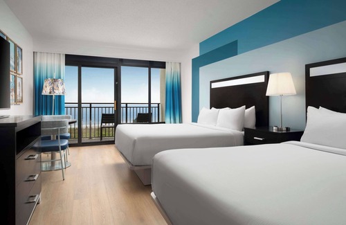 Myrtle Beach Resort | DoubleTree Resort by Hilton Myrtle Beach Oceanfront