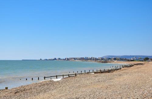 Pevensey House | Dougies Retreat
