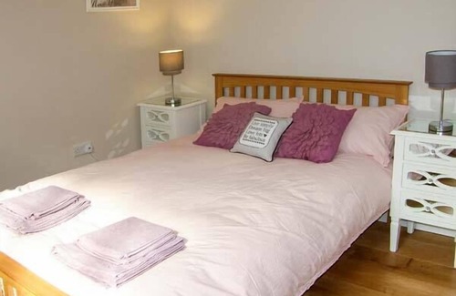 Penycae Cottage | DOUGLAS COTTAGE, with open fire in Penycae