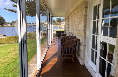 Port Fairy Apartment | Douglas Riverside