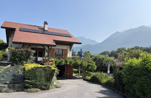 Chaparon House | DOUSSARD, maison 180m2, vue lac, piscine, 7pers.