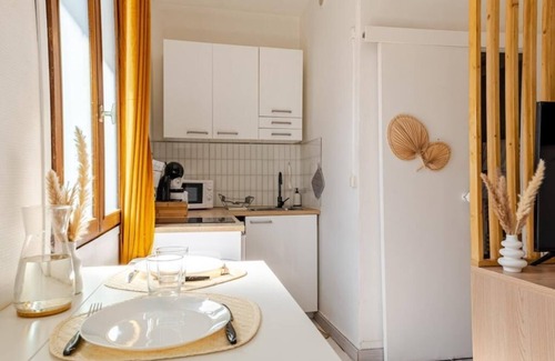 Charmettes - Bellecombe Apartment | Doux Pavillon - "Le Millon": near Part-Dieu (10min)