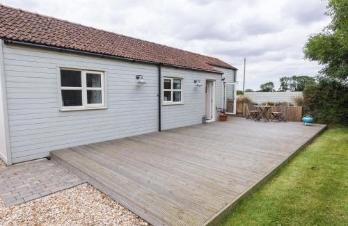 Louth House | Dove Farm Cottage