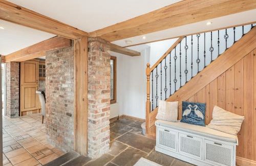 Coningsby House | Dovedale Cottage