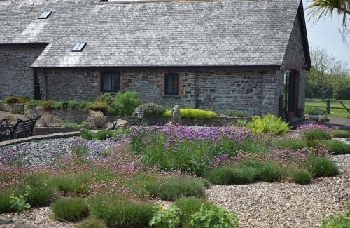 Hartland House | Downe Cottages