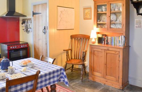 Tintagel House | Downhouse