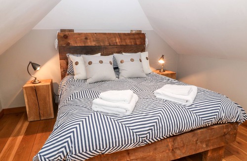 St. Giles on the Heath Cottage | Downicary Chapel Stable