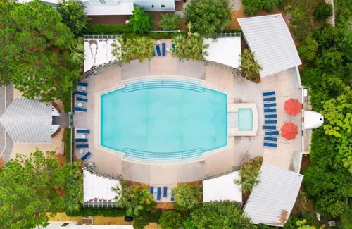 Watercolor House | Downtime Watercolor - Next To Pool LSV Bikes Golf Cart Family Friendly