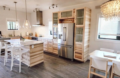 Pinedale Apartment | Downtown 2BD 1.5BA Mountain Town Apt