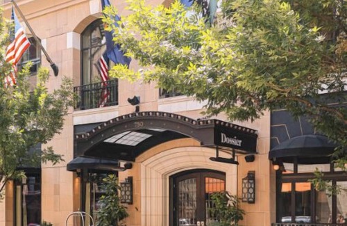 Downtown Portland Apartment | Downtown Adventure | Studio Suite + Local Touches