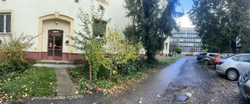 Miskolc Apartment | Downtown Apartman near City Center & Miskolc Plaza