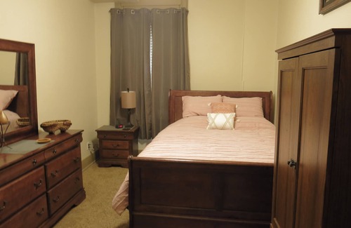 Bismarck Apartment | Downtown Apartment #6