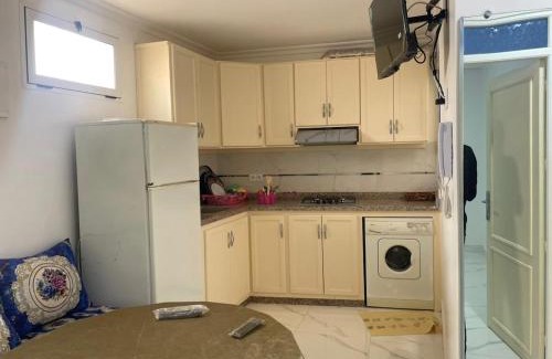 Segangane Apartment | Downtown apartment in Al-Nazour