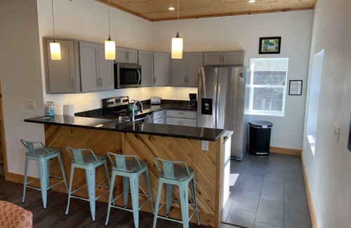 Three Lakes Apartment | Downtown Apartment Three Lakes