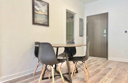 Old Fourth Ward Apartment | Downtown ATL1B1B Free Street Parking 525Pkwy313