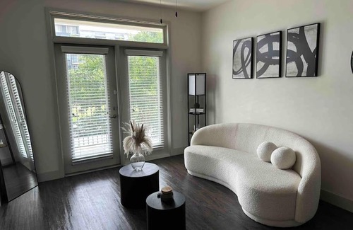 Oakland Apartment | Downtown Atlanta apartment