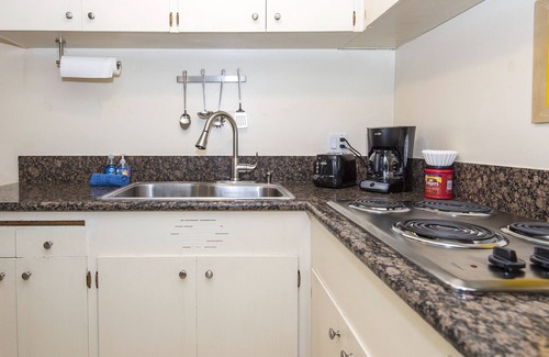 Beaverton Apartment | Downtown Beaverton Hideaway 2