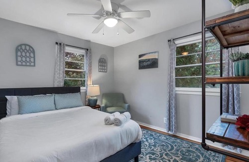 Southern Pines House | Downtown Bungalow Near Base, Golf, Dining, Brewery
