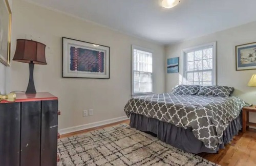 Carrboro House | Downtown Carrboro Walking Distance 2-Bedroom House