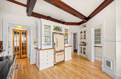 Garden District House | Downtown CDA Home: Walk to Lake & Shops!
