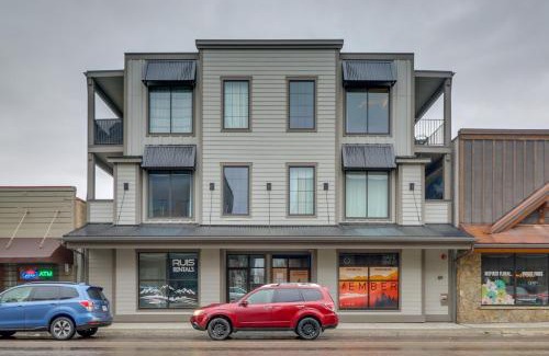 Columbia Falls Apartment | Downtown Columbia Falls Condo 16 Mi to Ski Resort
