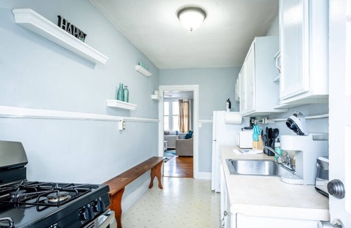 Greensboro Condo | Downtown Condo 2021 Renovated Bathroom 1BR/1BA