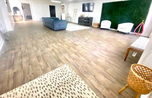 Owensboro Condo | Downtown condo Cozy 2-bedroom with WiFi, AC in charming Owensboro