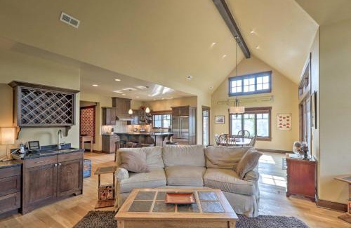 Whitefish Apartment | Downtown Condo Near Whitefish Resort and Lake!