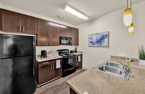 Civil Rights Historic District Apartment | Downtown convenient to UAB Hospital Regions Field and Railroad Park