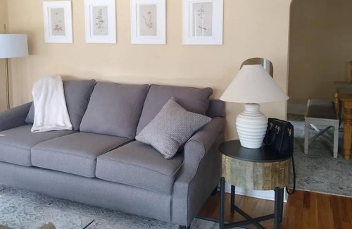 Grand Junction Cottage | Downtown Cottage on Main Street