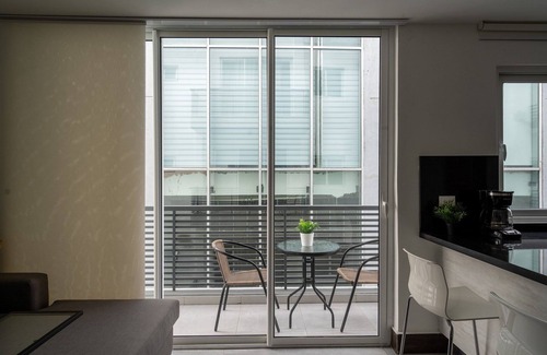 Ensanche Quisqueya Condo | 🏙DOWNTOWN*✨COZY✨*1BR* 🩳POOL* 50MB| 5⭐️YELLOWKEY}