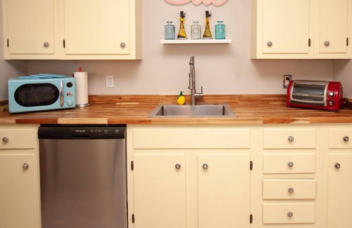 Barelas House | Downtown Darling: Pets + 1.2GB WiFi + New KIT + DT
