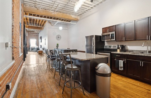 Detroit Apartment | Downtown Detroit Loft - Fully equipped & Absolutely Gorgeous theme by RedAwning