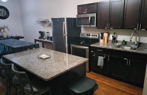 Detroit Apartment | Downtown Detroit Loft - Fully equipped & Absolutely Gorgeous theme by RedAwning