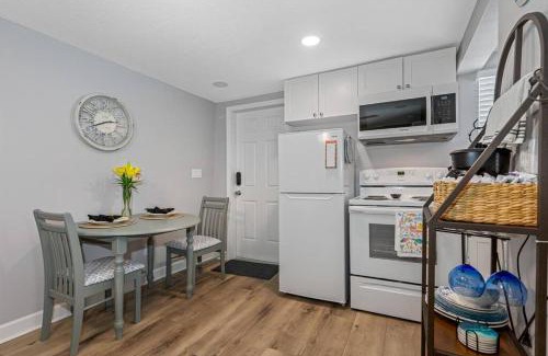 Dunedin Apartment | Downtown Dunedin Gem, Fully Renovated #3