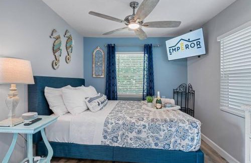 Dunedin Apartment | Downtown Dunedin Gem, Fully Renovated #4