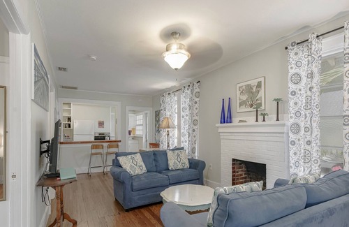 Downtown Dunedin House | Downtown Dunedin Keylime Cottage #3