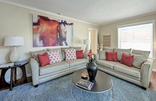 Westfield Apartment | Downtown Duplex: Hiking, Zilker Park, Lake, Capitol