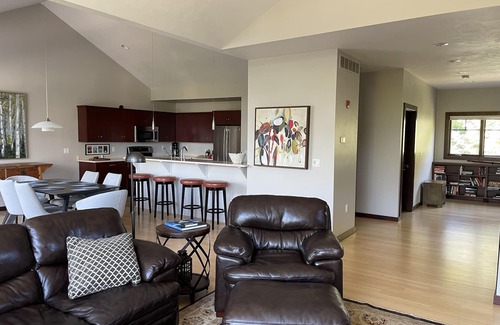 Fish Creek Condo | Downtown Fish Creek Luxury Getaway 3BR/2.5BA, Game Room, Elevator & Deck Views!