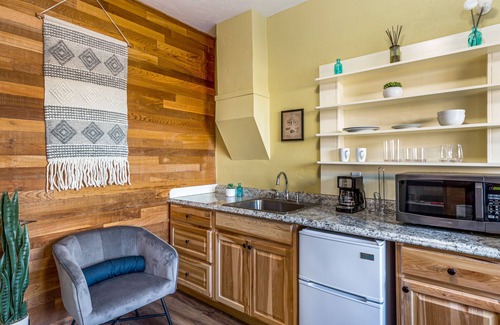 Friday Harbor House | Downtown Friday Harbor! Adults Only (CCS# 3)